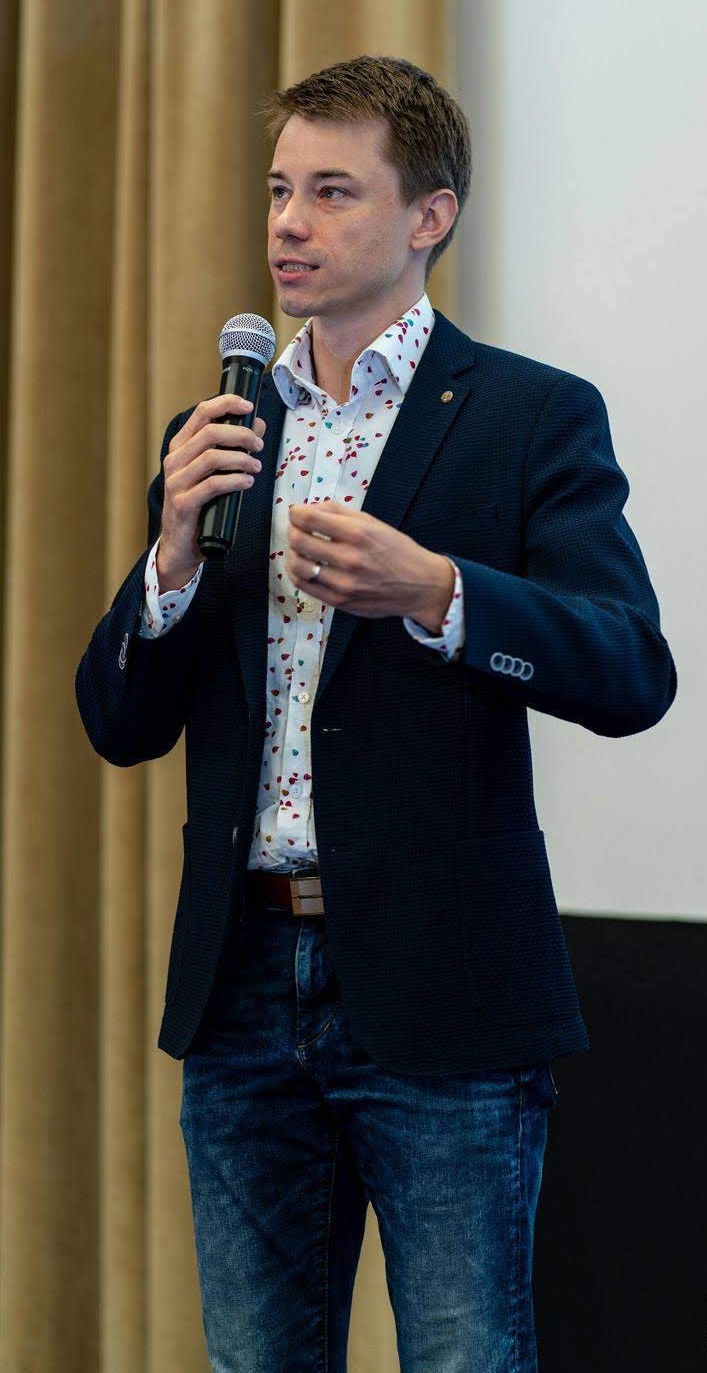 Michal Juhás, prezentacja na konferencji